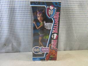 lot 126 image: (H-1) Monster High Dead Tired Clawd...