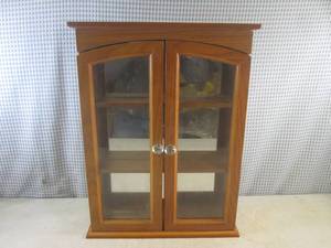 lot 45 image: (EW3) Knick Knack Wall Cabinet with...