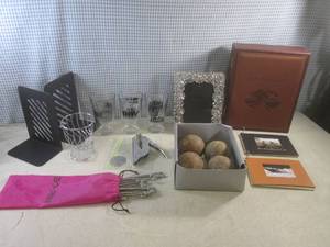 lot 59 image: (A-3) Lot of Misc...