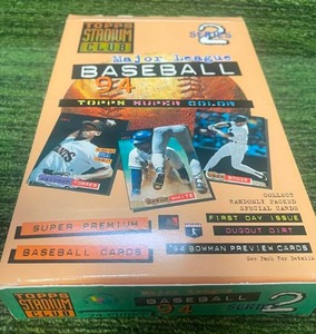 lot 170 image: 1994 Topps Stadium Club Hobby MLB Box- 24 Packs