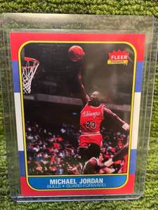 lot 259 image: 1986 Fleer Michael Jordan Rookie ReprintNovelty