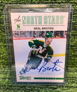 lot 25 image: 2012-13 Classics Signatures pack pulled Auto on Card  North Stars Neal Broten