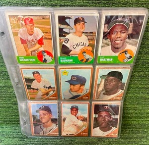 lot 44 image: Assortment of Topps 1962 & 63 Baseball Cards, 6 total pages varying condition ex and lower