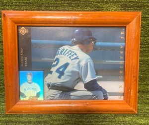 lot 70 image: KEN GRIFFEY JR 1994 Upper Deck Baseball Jumbo 5x7 Framed