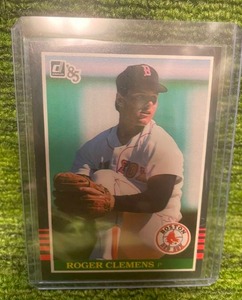 lot 77 image: 1985 Donruss Roger Clemens Rookie Card