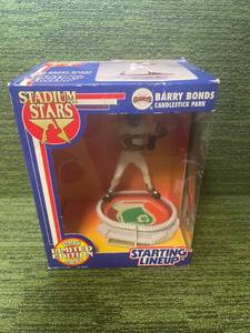 lot 114 image: Barry Bond San Francisco Giants 1994 Starting Lineup Stadium Stars Figure
