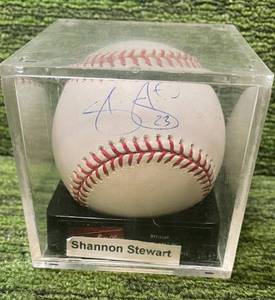 lot 419 image: Minnesota Twins Shannon Stewart Encased Autograph Baseball