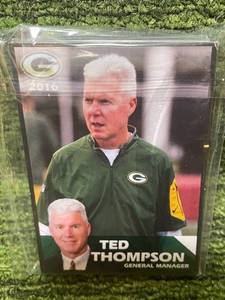 lot 122C image: 2016 Green Bay Packers Police Set