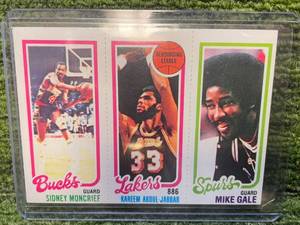 lot 461 image: 1980-81 Topps Basketball- Sidney Moncrief, KAREEM Abdul-Jabbar, Mike Gale- VINTAGE