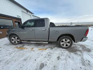 2012 Dodge Ram 1500 5.7L HEMI 4x4 Truck
