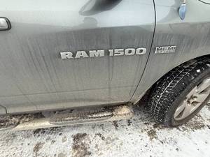 2012 Dodge Ram 1500 5.7L HEMI 4x4 Truck