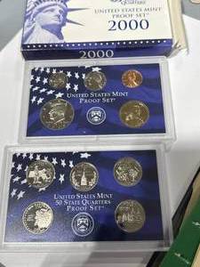 lot 43 image: 2000 US Proof Set