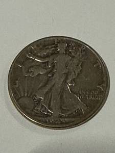 lot 46 image: 1943 Walking Liberty Half Dollar