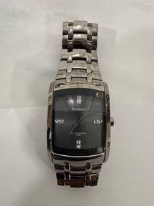 lot 0725 image: Armitron Mens Bracelet Watch