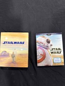 lot 0813 image: Star Wars Blu-rayDVD Sets