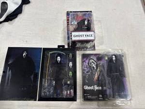 lot 0828 image: Ghost Face Action Figure Lot