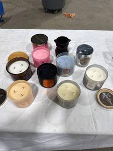 lot 0872 image: Assorted Scented Candles Lot