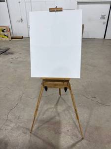 lot 0886 image: Portable Wooden Artist Easel with Storage