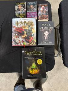 lot 0899 image: Fantasy & Fiction Book Lot