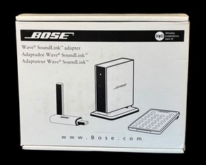 lot 150R image: O - Bose Wave SoundLink Adapter with USB Key and Remote Model 323005-0030