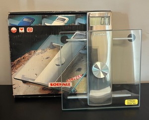 lot 200R image: O - Soehnle Alpha Electronic Scale