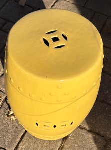 lot 266R image: SY - Yellow Ceramic Garden Stool