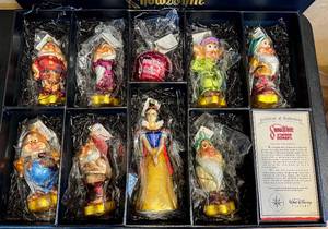 lot 10D image: Christopher Radko Snow White and the Seven Dwarfs 60th Anniversary Ornament Set with Box
