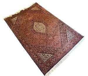 lot 89D image: HLWY - Persian Style Area Rug 71 x 44 Inch with Geometric Medallion Pattern