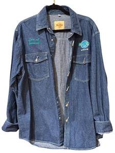 lot 102D image: Hard Rock Cafe Kowloon Denim Shirt XL with Guitar Buttons