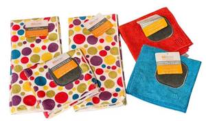 lot 106D image: K - Mkitchen Microfiber Kitchen Cloth and Towel Set with Scrubbers