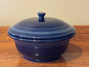 lot 173D image: LR - Blue Ceramic Lidded Casserole Dish
