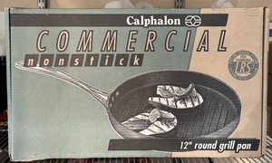 lot 319D image: G - Calphalon Commercial 12 Inch Nonstick Round Grill Pan