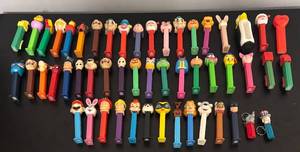 lot 494R image: BC - Large Collection of Vintage and Character Pez Dispensers