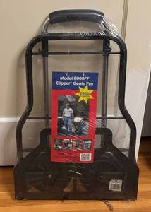 lot 502R image: O - Clipper Genie Pro Folding Cart 200lb Capacity Model 8000FF