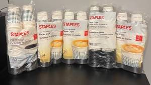 lot 563R image: BC - Staples Paper Cups Collection with Lids