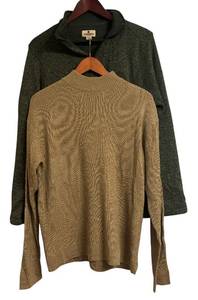 lot 578R image: OC - Set of 2 Mens Size Medium Shirts by Claiborne and Woolrich