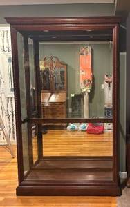 lot 664R image: MB - Large Wood and Glass Display Cabinet with Mirrored Back