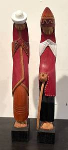 lot 702R image: LL  - Pair of Ethnic Carved Wooden Figurines