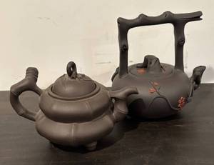 lot 746R image: LL  - Set of 2 Petite Asian Yixing-Style Clay Teapots