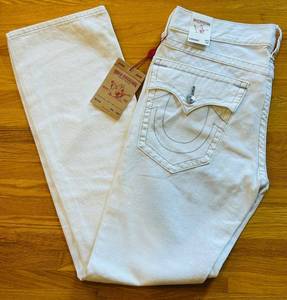 lot 45C image: MB - True Religion Optic White Straight Jeans W33 L34 with Flap Pockets