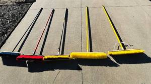 lot 414C image: G - Set of 6 Heavy-Duty Push Brooms Assorted Sizes
