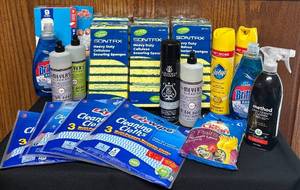 lot 480C image: MB - Bulk Lot Cleaning Supplies with Sponges, Dish Soap, and Surface Cleaners