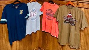 lot 530C image: MB - Set of 4 Mens Graphic T-Shirts Buffalo Weatherproof Caterpillar Thomas Motos L