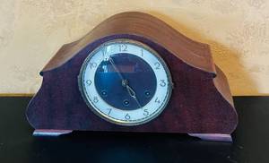 lot 688C image: LR - Vintage Wooden Mantel Clock with Key and Chime Movement