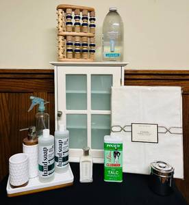 lot 721C image: MB - Bathroom Storage Cabinet with Bath Accessories and Decor Set