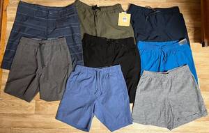lot 585N image: BR - Collection of 8 Mens Shorts Assorted Brands and Colors Size M