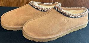 lot 589N image: BR - UGG Tasman Mens Size 11 Sheepskin Slippers in Chestnut with Box