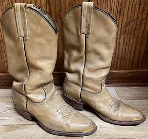 lot 628N image: BR - Frye Tan Leather Western Cowboy Boots Size 10.5D