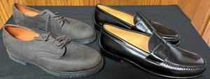 lot 641N image: BR - Pair of Frye Black Leather Penny Loafers 11M and Brown Suede Oxfords