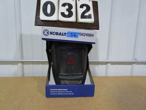 lot 32 image: Kobalt Welding Helmet